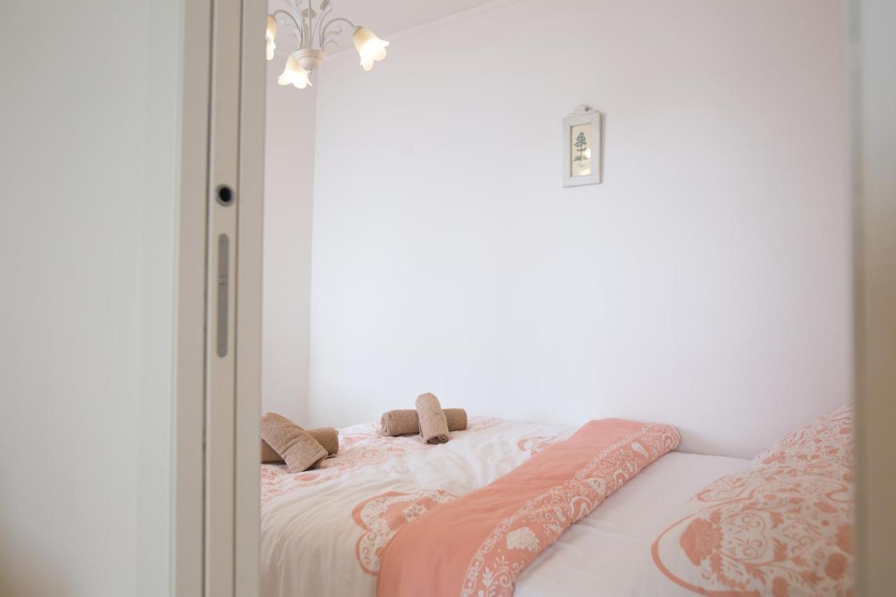 Apartment Zlatni Potok - Best View Of The Old Town Dubrovnik Exterior photo