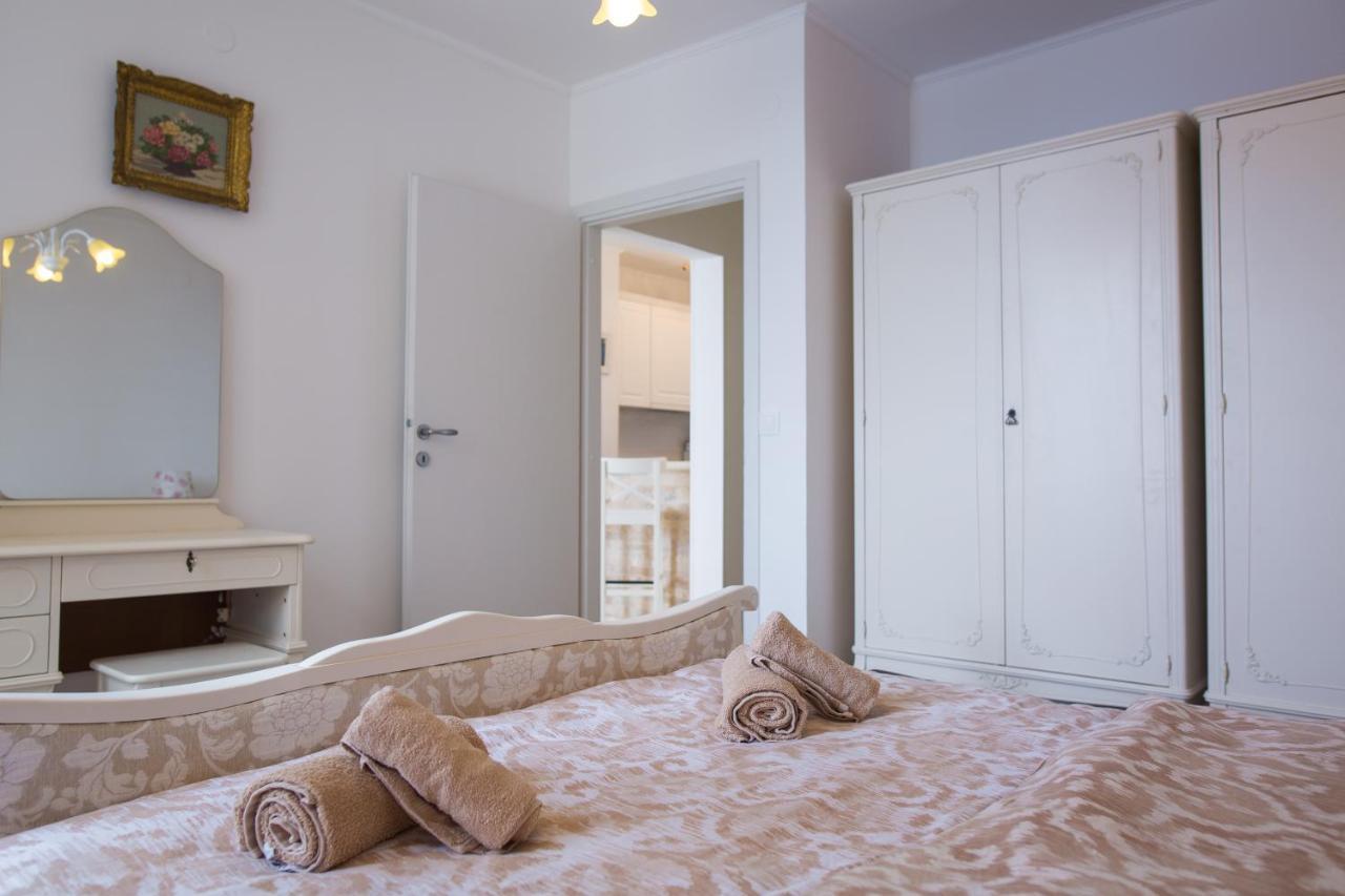 Apartment Zlatni Potok - Best View Of The Old Town Dubrovnik Exterior photo