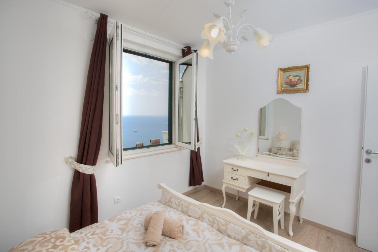 Apartment Zlatni Potok - Best View Of The Old Town Dubrovnik Exterior photo