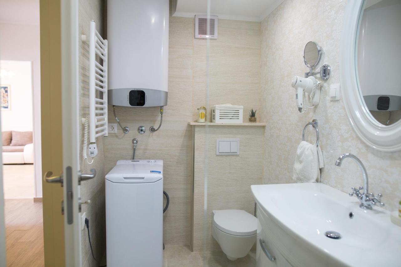 Apartment Zlatni Potok - Best View Of The Old Town Dubrovnik Exterior photo